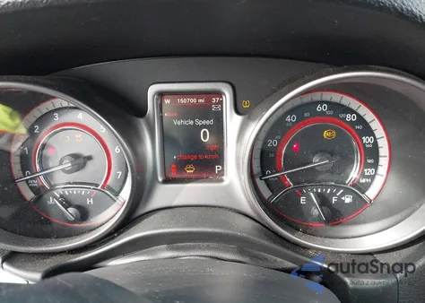 2018 Dodge Journey Crossroad z USA, uszkodzony, nr VIN 3C4PDCGG8JT475679